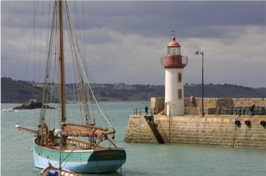 Appartement Bretagne vue mer sur les hauts d'Erquy Extérieur photo